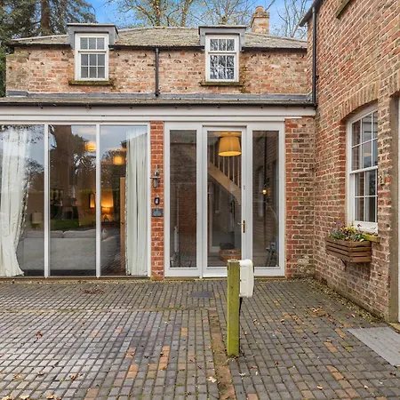 Pass The Keys No. 1 - Laurel Holiday home York